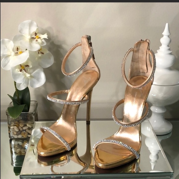 Giuseppe Zanotti Sandal heel - Picture 8 of 8